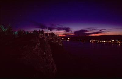 [nox apud Corner Brook, in Canadae Terrā Nouā]